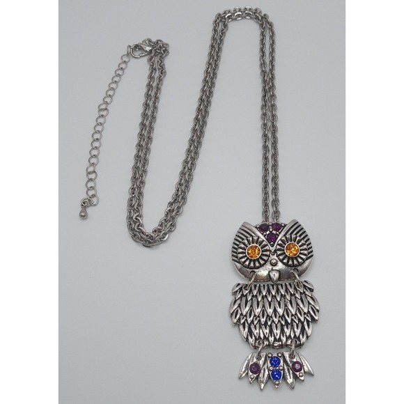 Articulated Silver Tone Rhinestone Owl Pendant Necklace - Picture 4 of 9